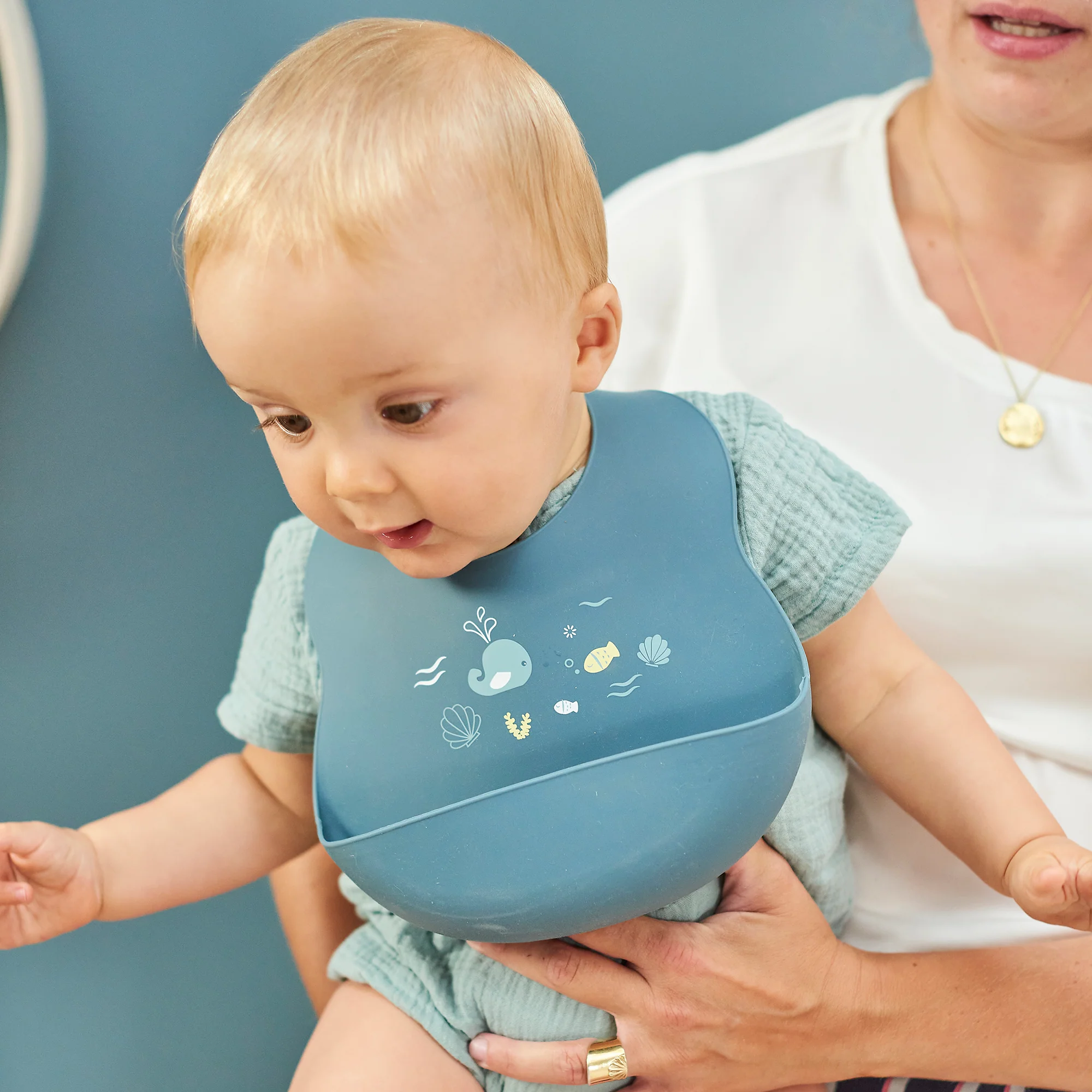 Bib with Drip Tray Silicone - Image 7