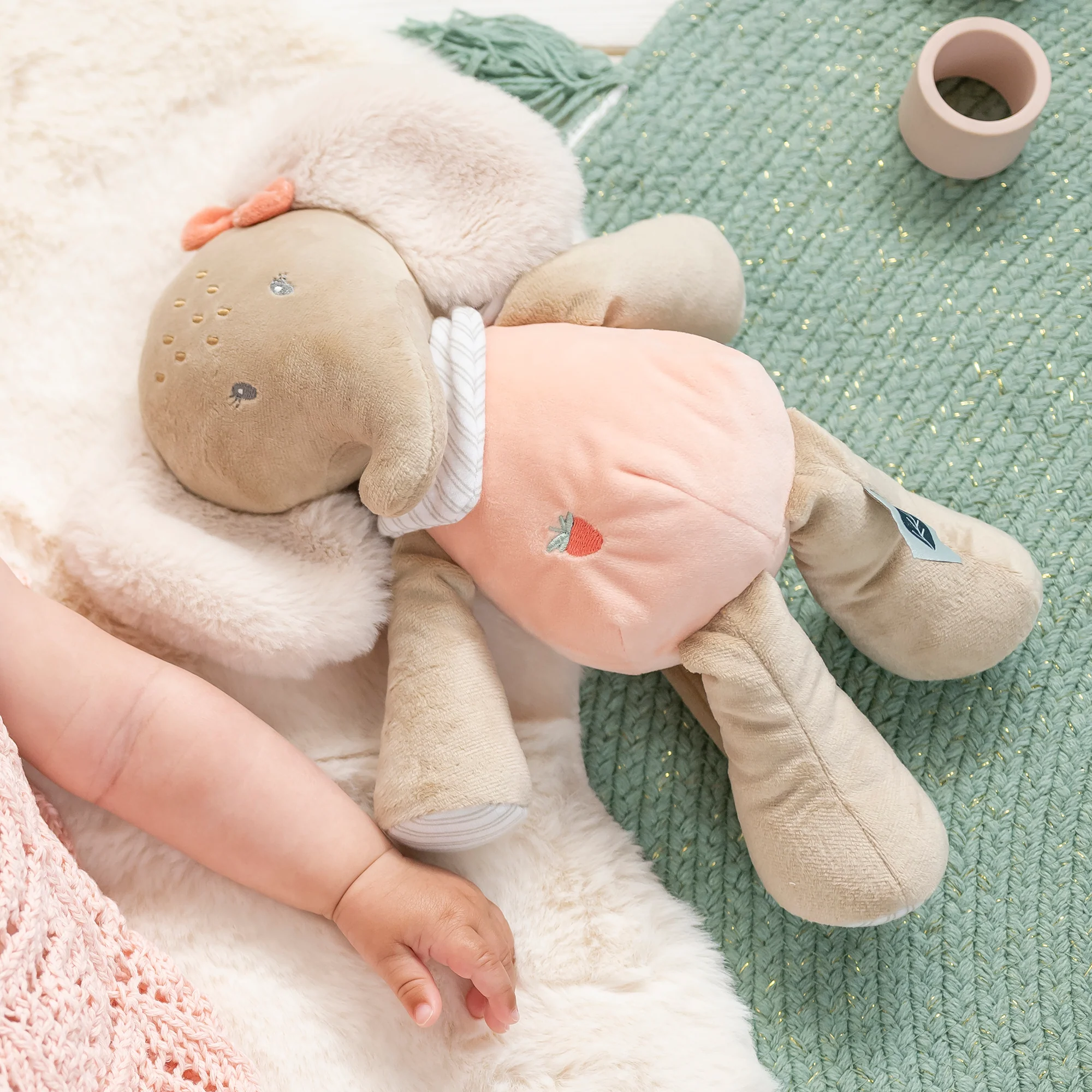Cuddly Elephant FLO, ERNEST & OLI - Image 4