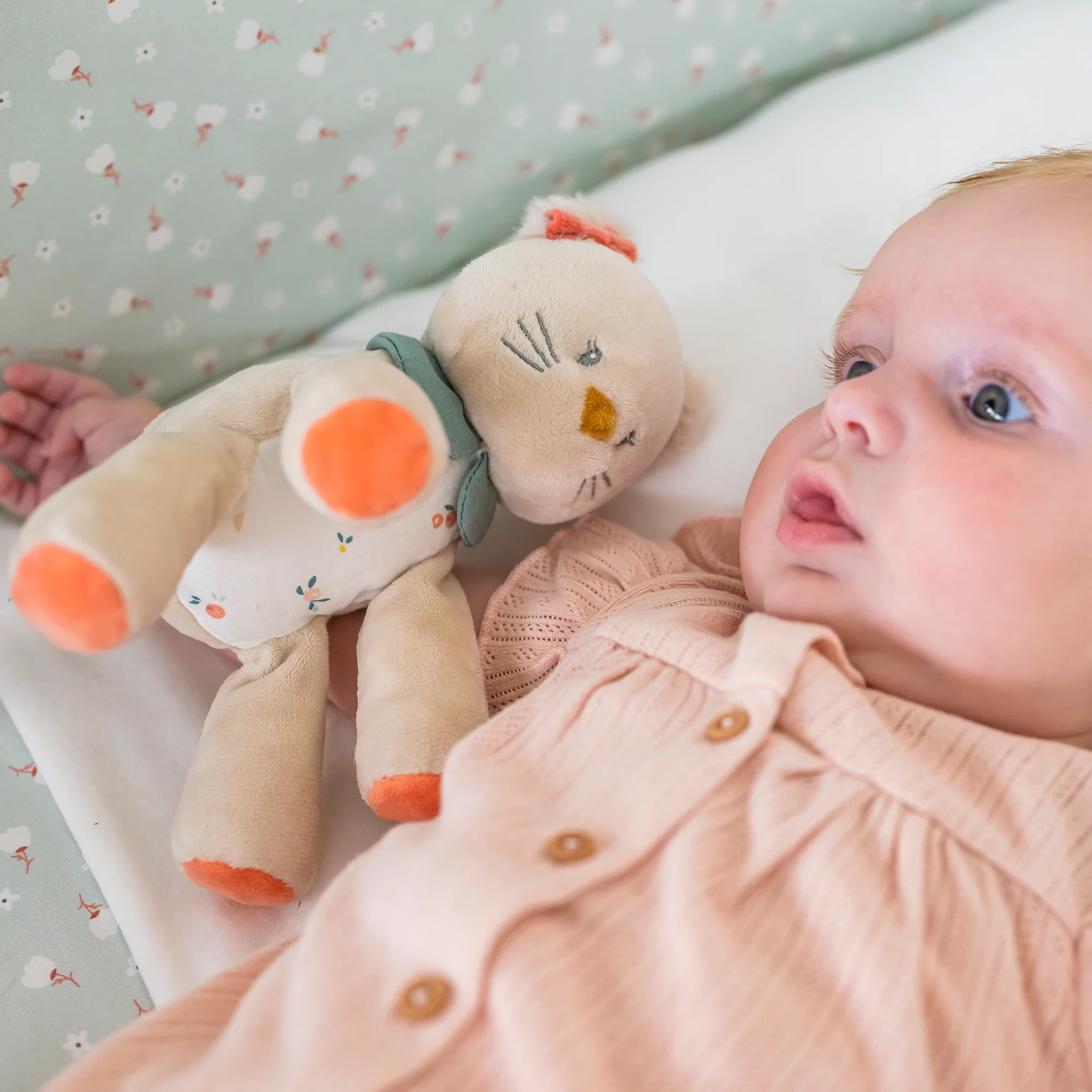 Cuddly with Rattle Cat Lana - Image 3