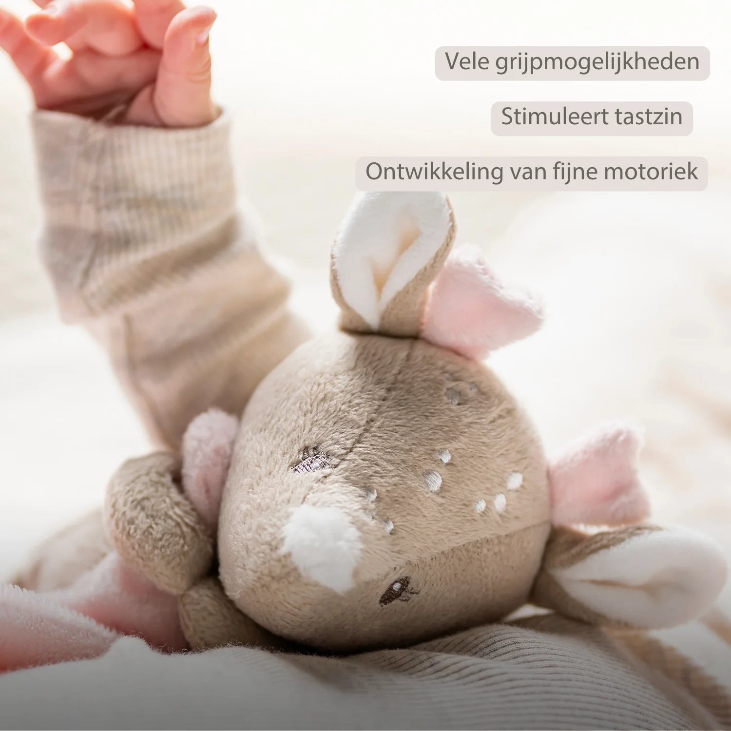 FanFan Baby Cuddle blanket - 65 x 40 cm - Doudou deer - Pink - Image 18