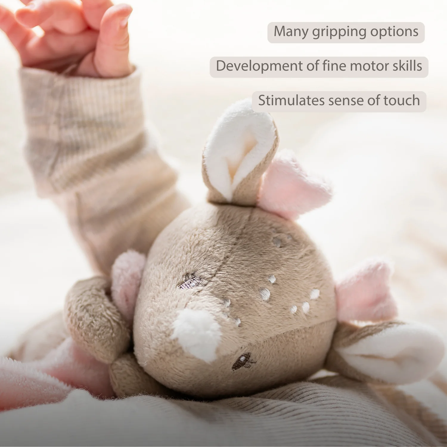 FanFan Baby Cuddle blanket - 65 x 40 cm - Doudou deer - Pink - Image 23