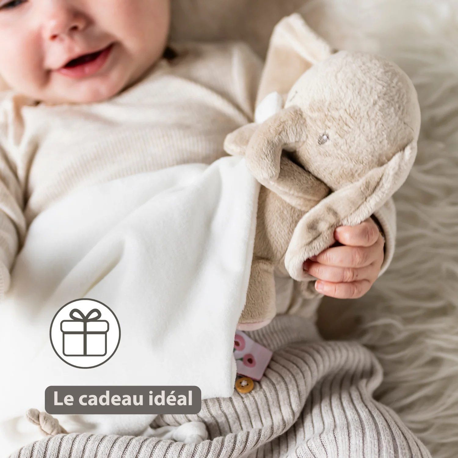 FanFan Baby Stuffed Cloth with Cuddle - 27 x 27 cm - Doudou Elephant - Off White - Image 18
