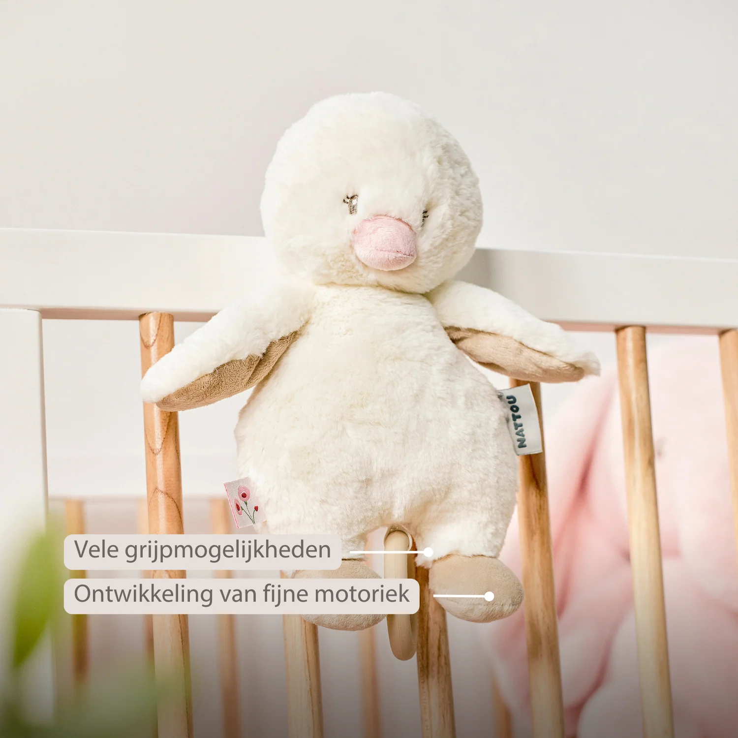 FanFan Music Cuddle Duck – 30 cm – Soft Plush Toy with Music – Off-White - Image 3