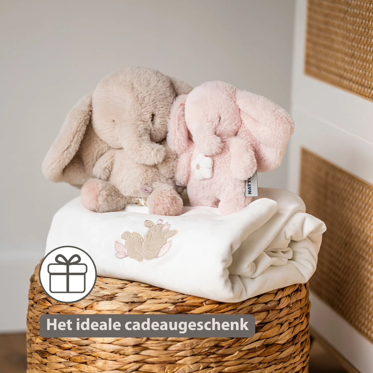 FanFan Musical Cuddle Toy Elephant – 20 cm – Soft Plush with Music – Pink - Image 28