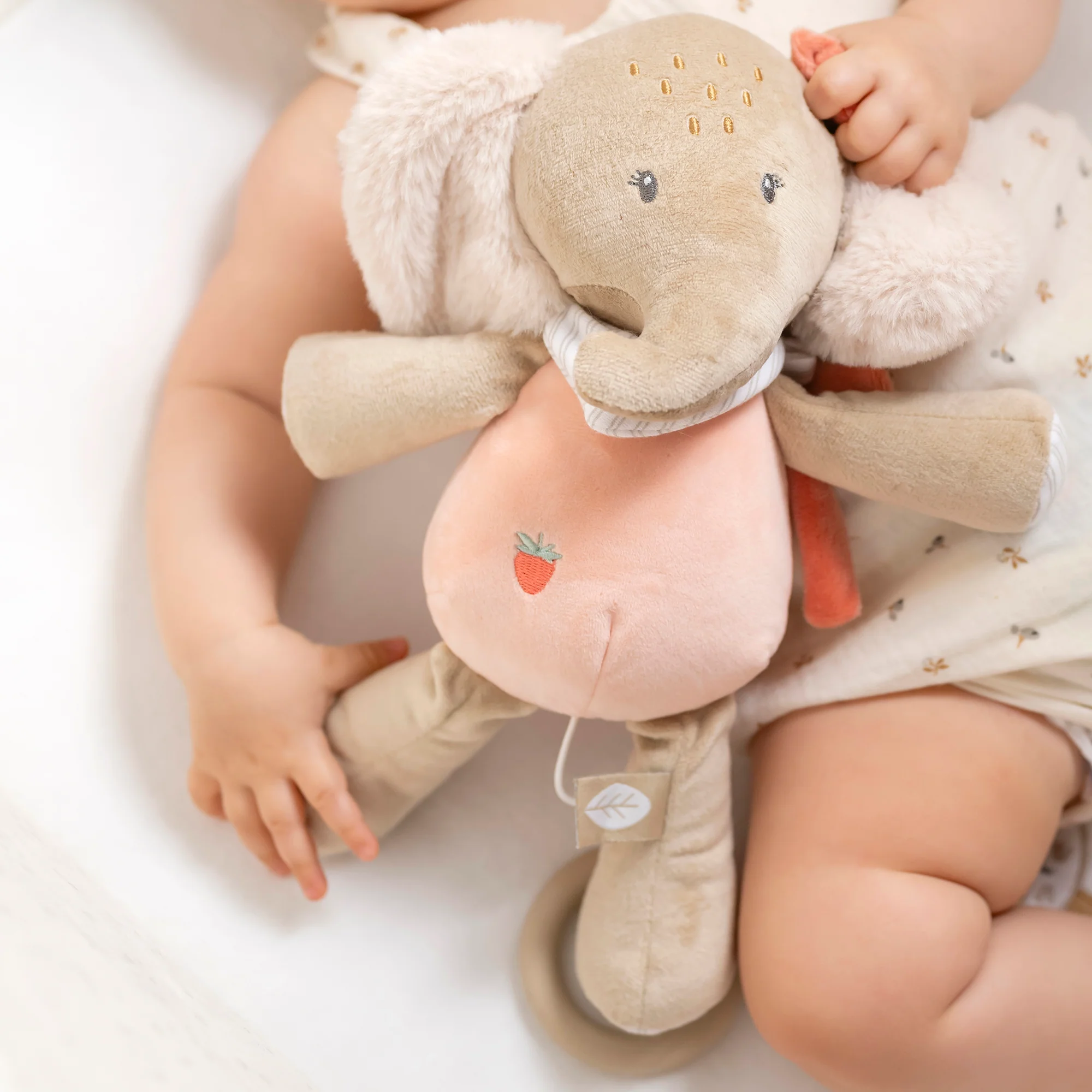 Musical Cuddly Elephant FLO, ERNEST & OLI - Image 3