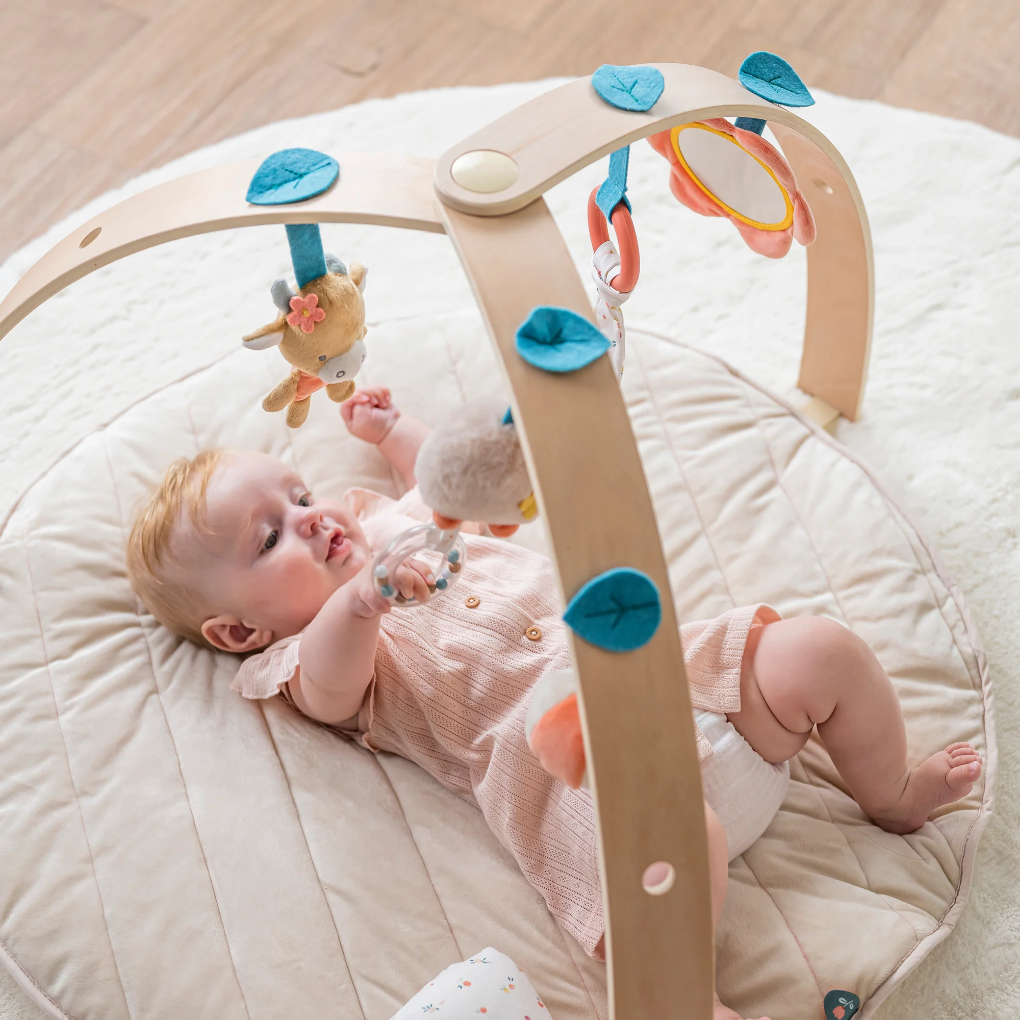 Playmat with Wooden Arch  Mila, Lana and Zoe - Image 2