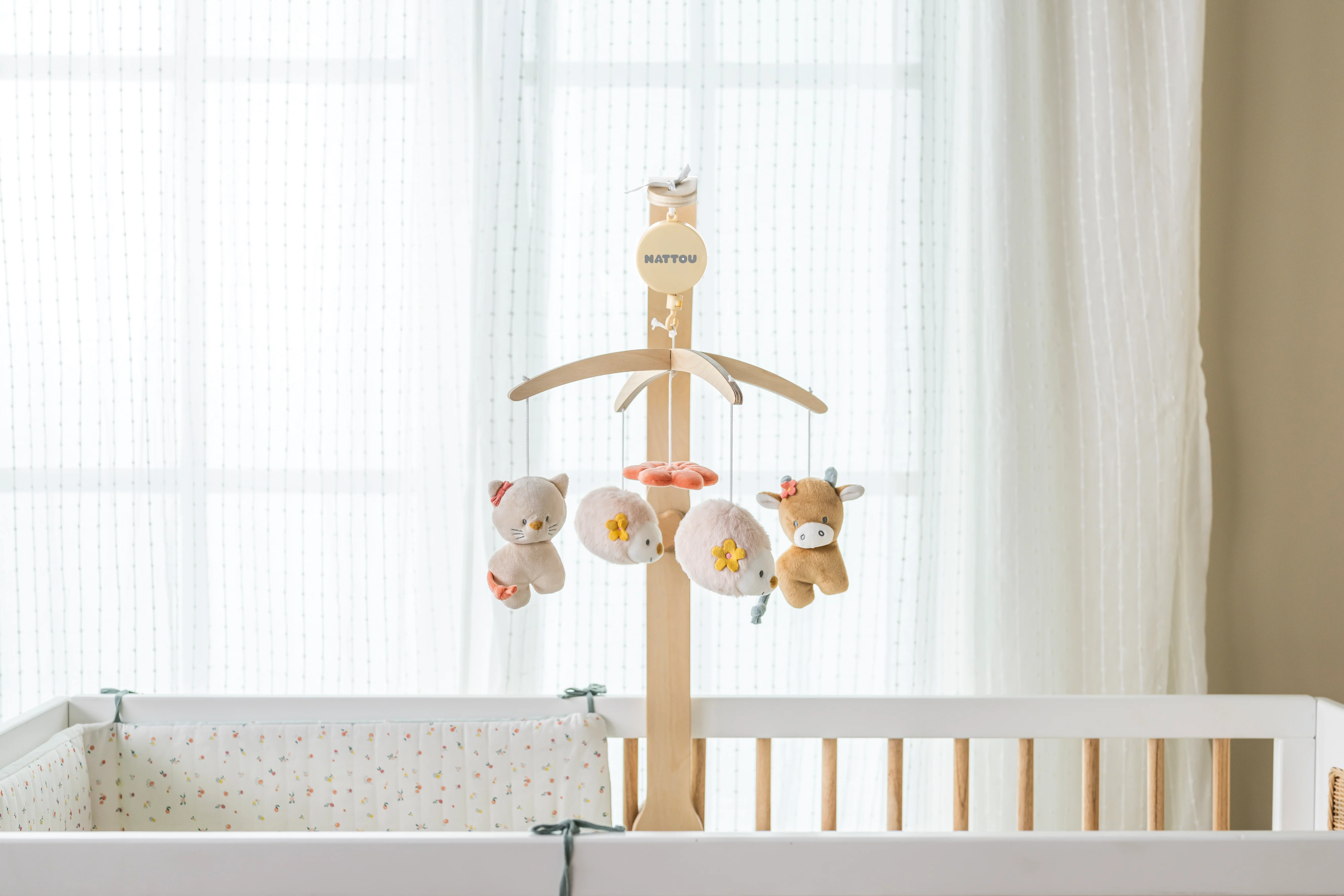Wooden Musical Mobile   Mila, Lana and Zoe - Image 3